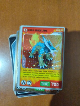 Cartas especiales de Invizimals