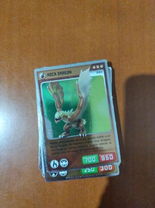 Cartas especiales de Invizimals