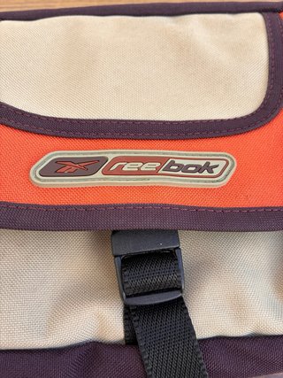 Riñonera Reebok Beige y Naranja