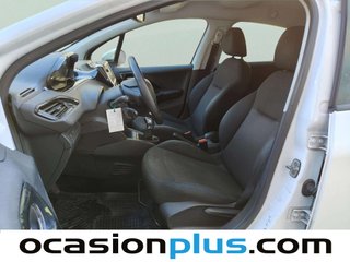 Peugeot 208 PureTech Signature 60 kW (82 CV)