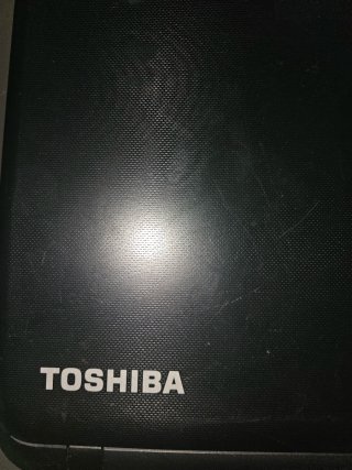 Portátil Toshiba i3 Negro