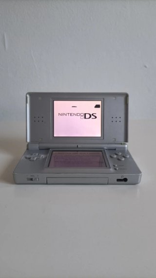 Nintendo DS Lite Argento + Caricatore