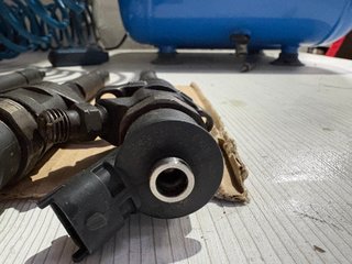 Inyectores Bosch 1.6 HDI 0445110311 Usados