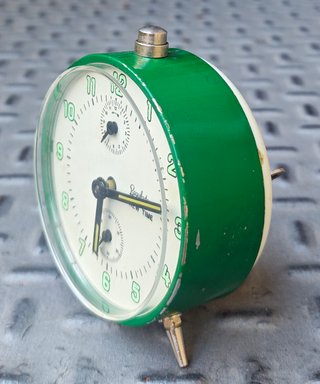 Reloj despertador vintage REGULADORA, FUNCIONA