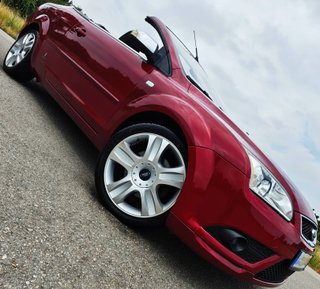FORD FOCUS CC 2.0 TDCi MUY EXCLUSIVO CABRIO