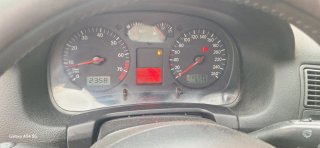 Volkswagen Golf 2002