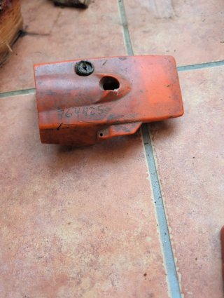 Tapa motor y filtro Stihl MS240 MS260