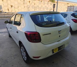Dacia Sandero Laureate 1.0 54kW (73CV)