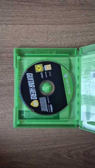 Guitarra Hero Live Xbox One + Videojuego