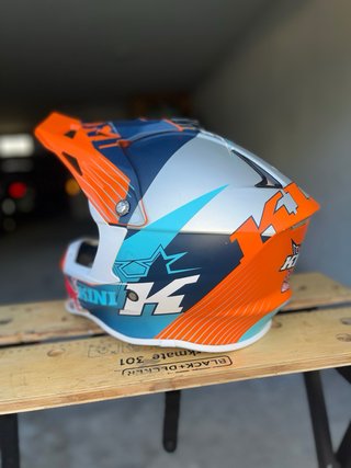 Casco Motocross / enduro /  KINI Red Bull racing