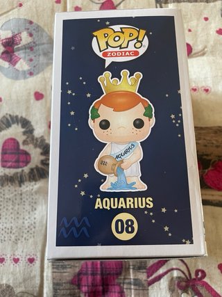 Funko Pop Freddy Funko Aquarius 08