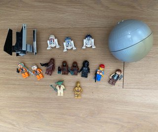 Lote LEGO Star Wars: Naves, Droides y Figuras