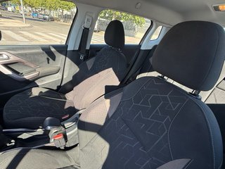 Peugeot 2008 2015