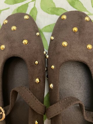 Bailarinas marrones tachuelas talla 40 sin usar