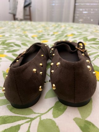 Bailarinas marrones tachuelas talla 40 sin usar