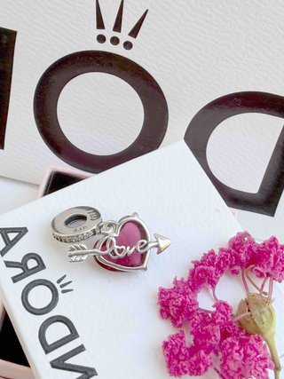 Pandora Charm Corazón Flecha Amor Rosa Plata
