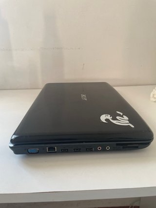 Portátil Acer Aspire 5735Z