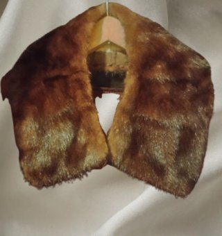 Collo in pelliccia vis.one vintage testa di moro