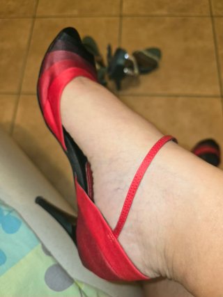 Sandali eleganti tacco alto rossi neri