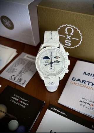 SwatchxOmega Mission to Earthphase Moonshine Gold