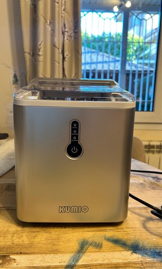 Máquina de Hielo Kumio 1.5L para 12kg de hielo 24h