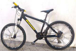Bicicleta de Montaña Negra