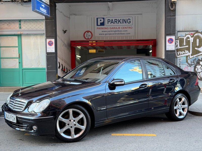 Mercedes-Benz Clase C 2006