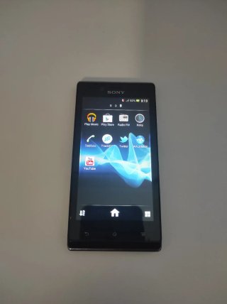 Sony Xperia ST26i Negro