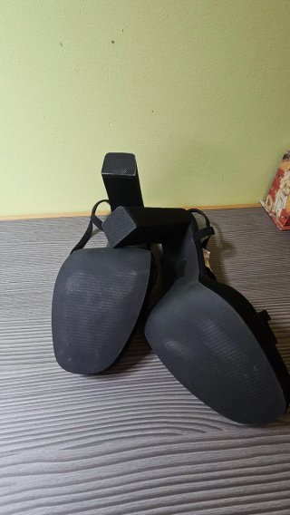 Zapatos de tacón negros talla 37