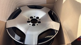 Llantas NUEVAS Mercedes clase V exclusive 19” w447