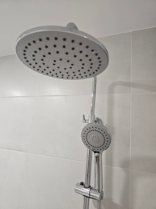 Ducha termostática a estrenar