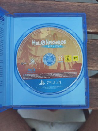 Hello Neighbor: Hide & Seek PS4