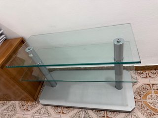 Mesa centro cristal templado y metal