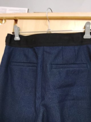 Pantalón Zara azul marino talla XS