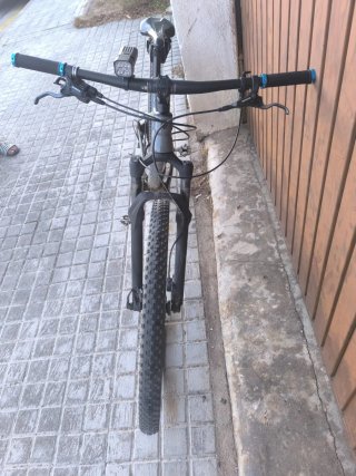 Bicicleta Trek Gris