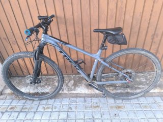 Bicicleta Trek Gris