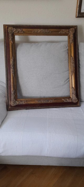 MARCO ANTIGUO DORADO Y MADERA.