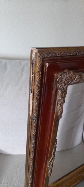 MARCO ANTIGUO DORADO Y MADERA.