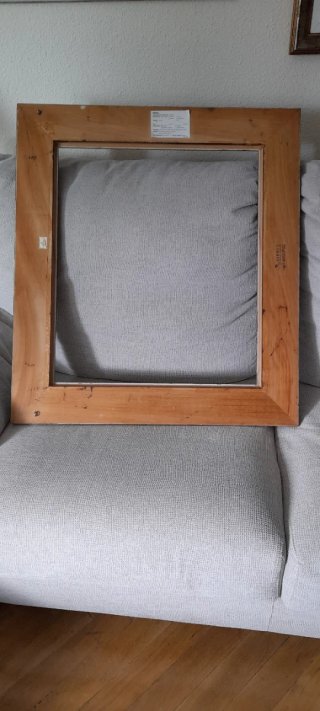 MARCO ANTIGUO DORADO Y MADERA.