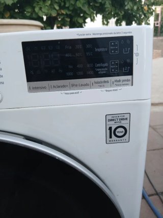 Lavadora LG ThinQ Direct Drive 9kg