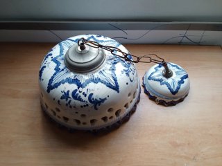 Lámpara techo cerámica antigua azul y blanco