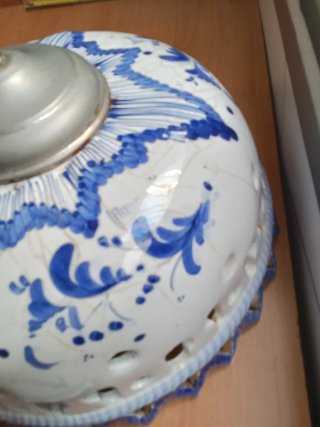 Lámpara techo cerámica antigua azul y blanco