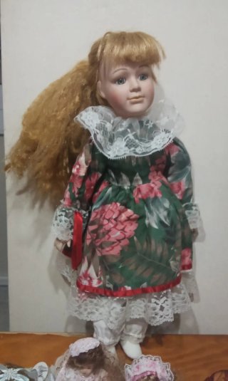 Muñecas de Porcelana y Fascículos Catálogo