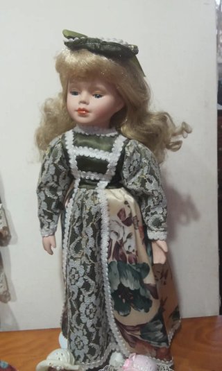 Muñecas de Porcelana y Fascículos Catálogo