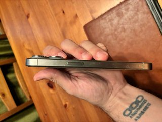 iPhone 15 Pro 128GB Titanio Natural
