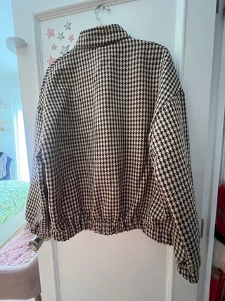 Cazadora pata de gallo marron con forro Talla L