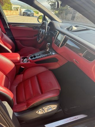 Porsche Macan 2016