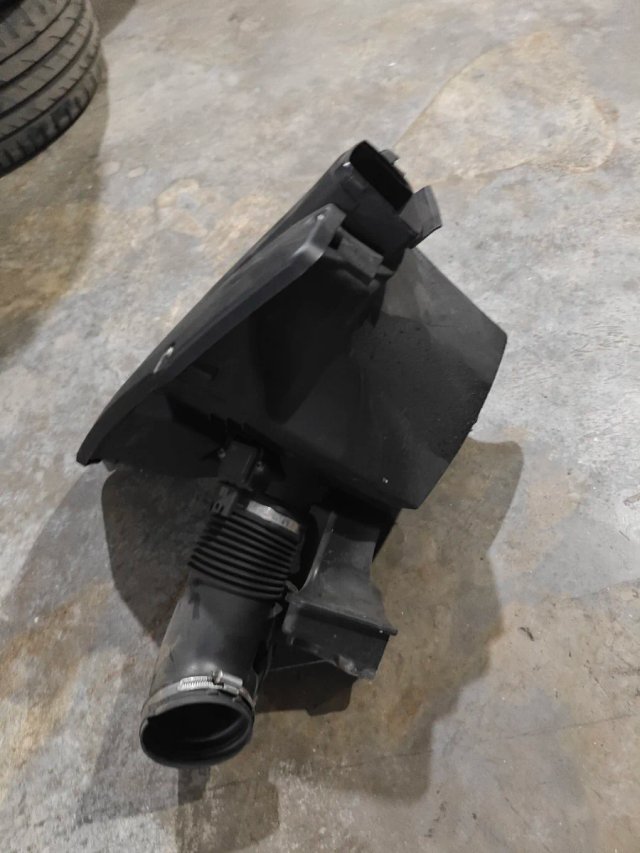 Caja Filtro Aire BMW Serie 3 E90 E91 E92 E93 330i