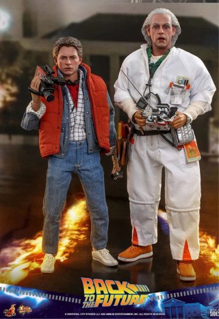 Figura Doc Brown Hot Toys 1/6