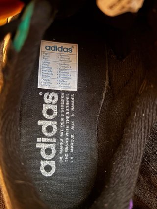 Scarpe da calcio Adidas nere e viola